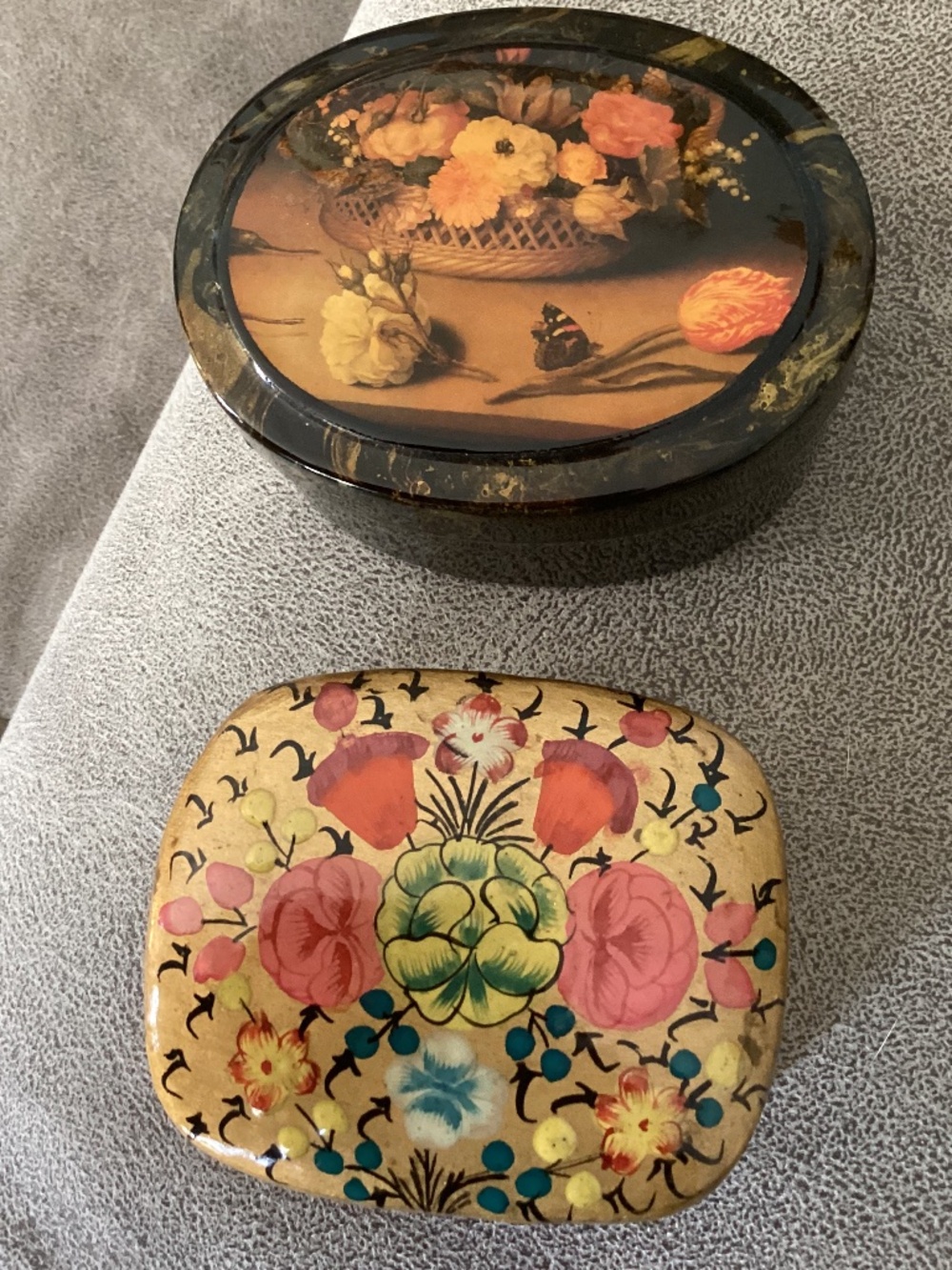 Keepsake Jewelry box set enamel and paper  mache lacquer